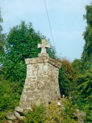 Kriegerdenkmal (28kB)